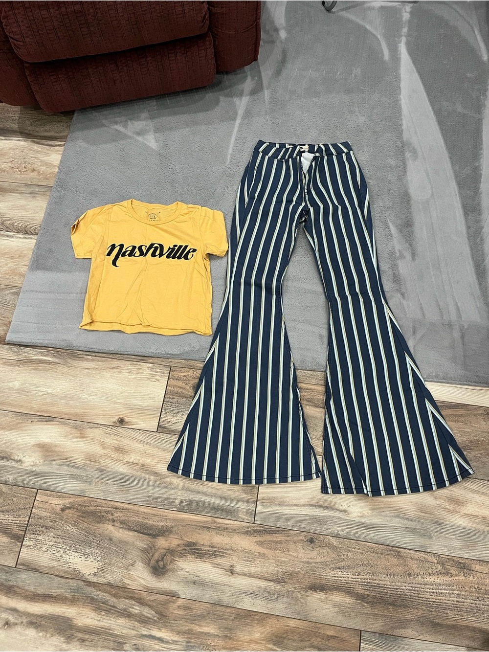 Boot Barn Bell/Flare Pants Set